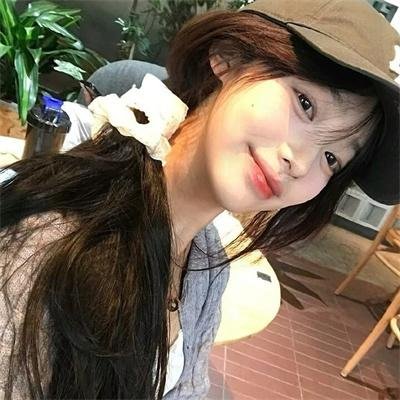 白人男孩瑞克